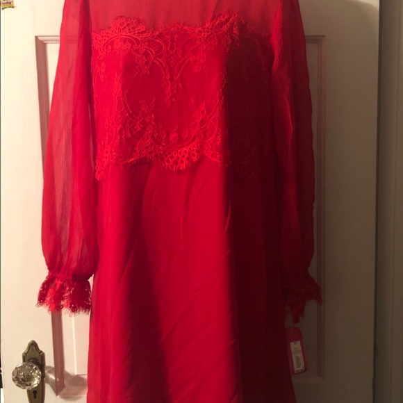 Last One SZ M⭐️Red Dress - Picture 2 of 5